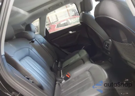 2020 Audi Q5 Premium 45 Tfsi Quattro S Tronic z USA, uszkodzony, nr VIN WA1ANAFY8L2027636